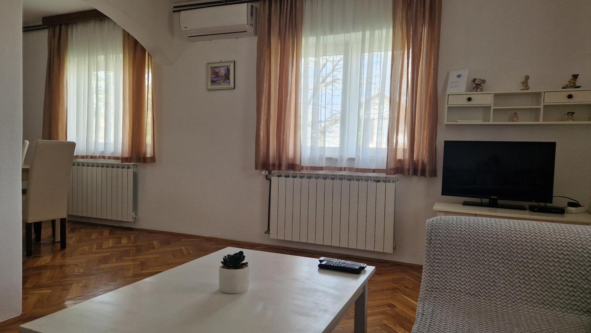 Apartment Nikolina Грабовац Экстерьер фото